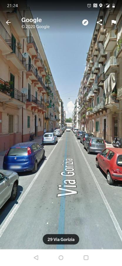 Lighthouse Taranto Apartment Bagian luar foto